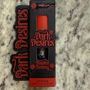 Red Satin Shine Lip Stain